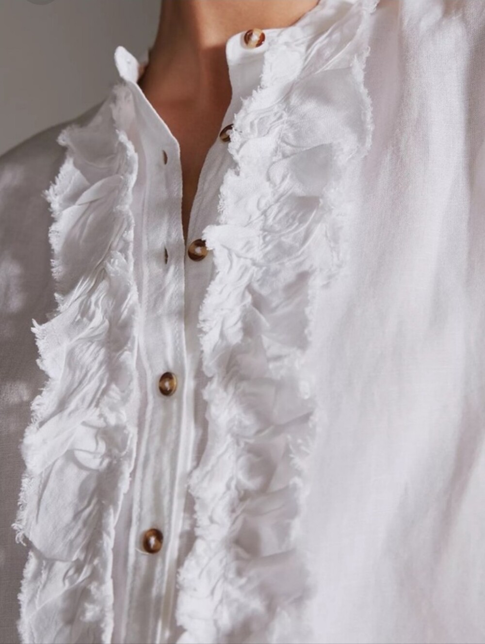 Pilcro White Button-Front Frayed Shirt - Picture 3 of 10